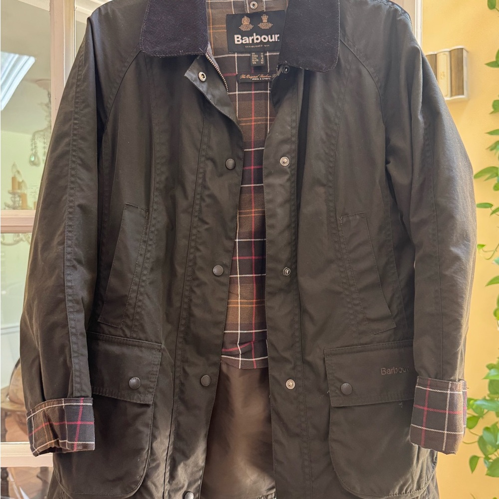 Woman’s Barbour Beadnell Wax Jacket US 8 / UK 12